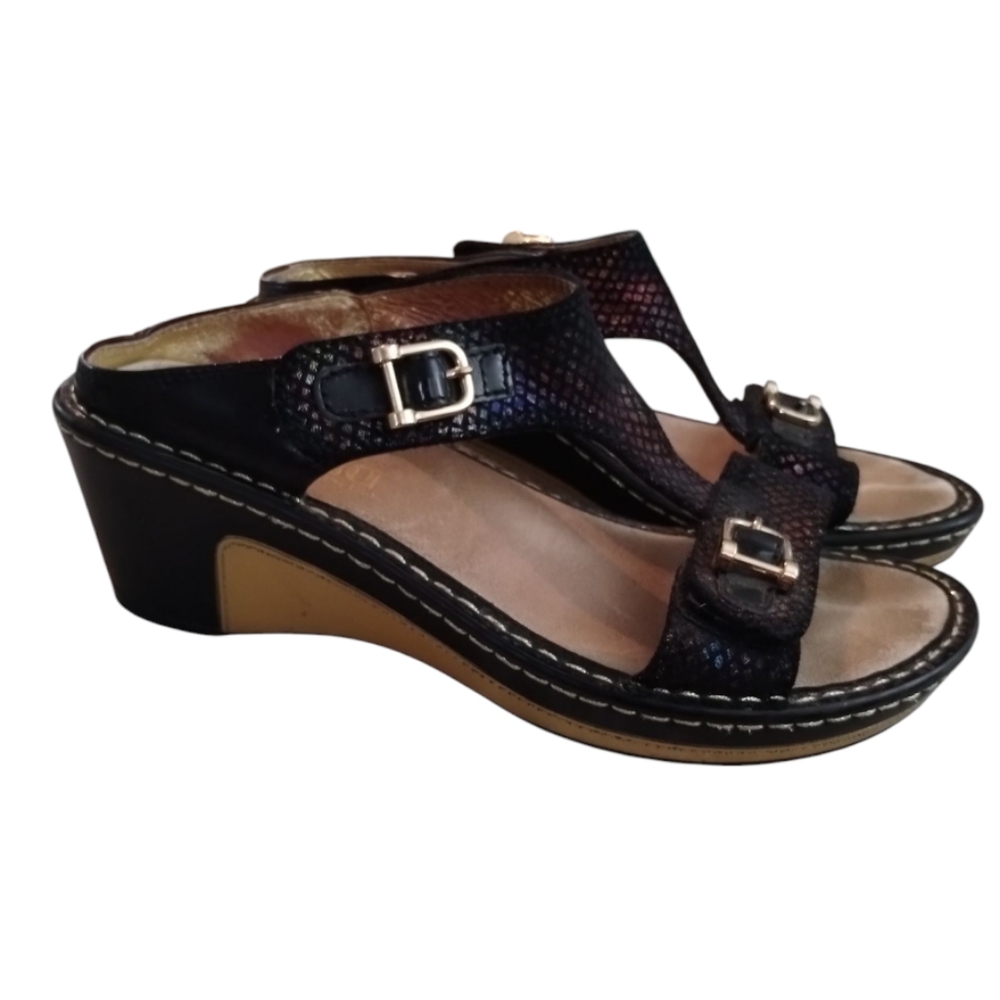 Algeria Women’s Lara T-Strap Wedge Sandals Black & Gold Metallic Size 37
